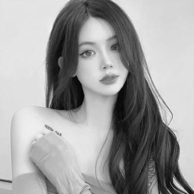 微信女生高清黑白真人头像图片(图81)