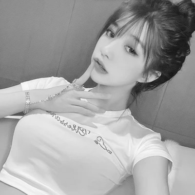 黑白系高清女真人头像(图40)
