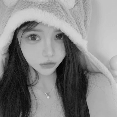 黑白系高清女真人头像(图77)