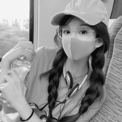 黑白系高清女真人头像(图43)