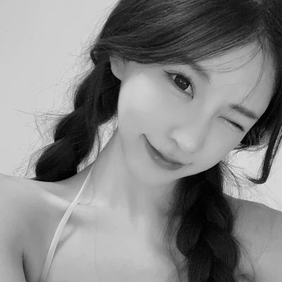 黑白系高清女真人头像(图30)