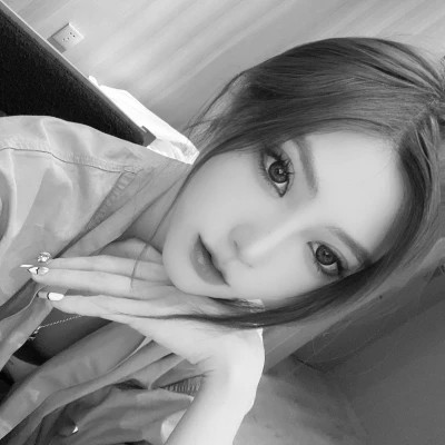 唯美黑白女生头像图片(图30)