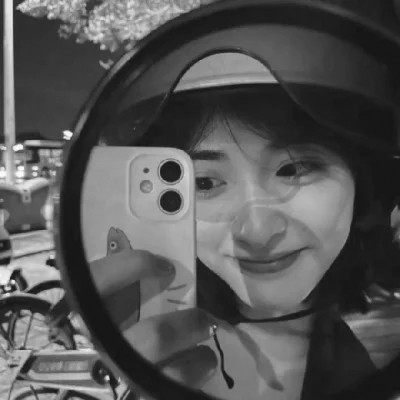微信ins女生高级黑白头像图片(图59)