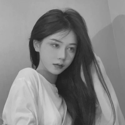 微信ins女生高级黑白头像图片(图34)