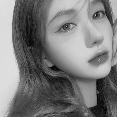 独特高清黑白女生头像(图68)