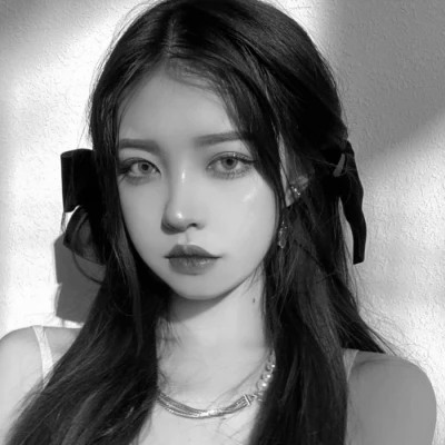 独特高清黑白女生头像(图48)