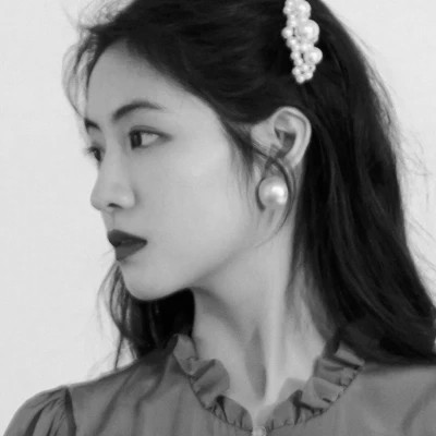 独特高清黑白女生头像(图24)