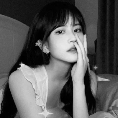 独特高清黑白女生头像(图87)