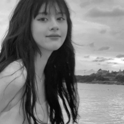 独特高清黑白女生头像(图6)