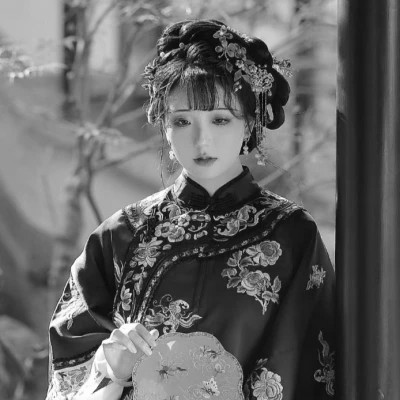 高清黑白情侣头像一左一右(图13)