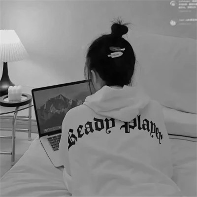 超甜黑白真人情侣头像一人一半(图40)