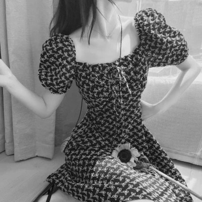女生不露脸黑白头像(图24)