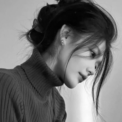 黑白高冷女生头像(图49)