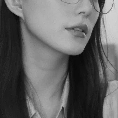 独特的黑白女头像(图103)