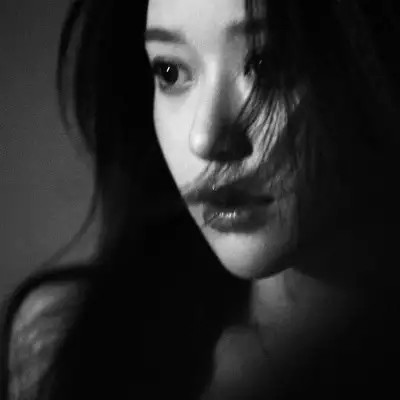 高冷黑白系女头(图80)