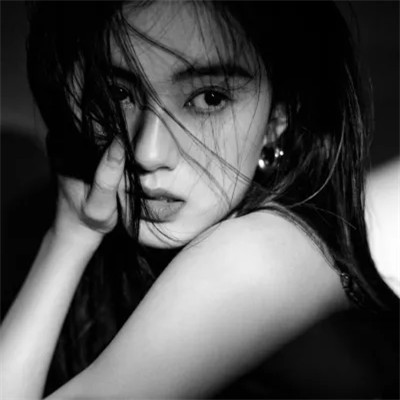 独特的黑白女头像(图67)