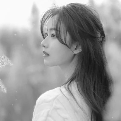 黑白高冷女生头像(图44)
