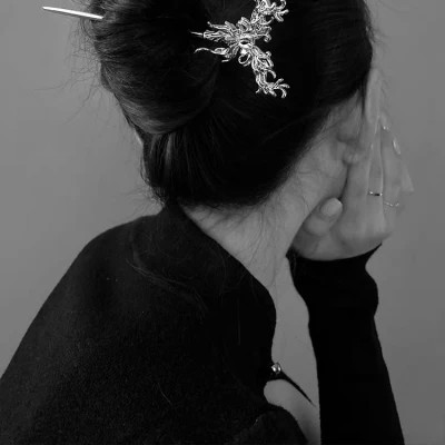 高冷黑白系女头(图58)