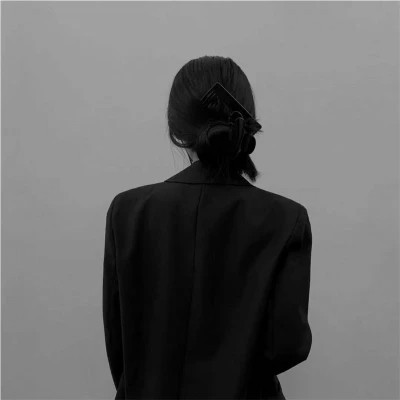 独特的黑白女头像(图98)