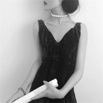 女生不露脸黑白头像(图61)