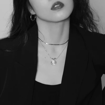 独特的黑白女头像(图62)