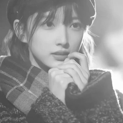 黑白高冷女生头像(图88)