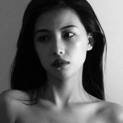 高冷女神范黑白冷淡风头像(图37)