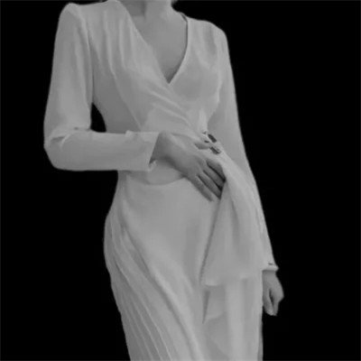 黑白高冷女生头像(图107)