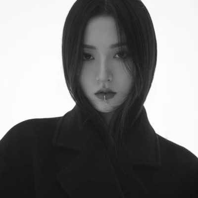 高冷黑白系女头(图69)