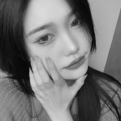 精选高质量黑白温柔女头(图97)