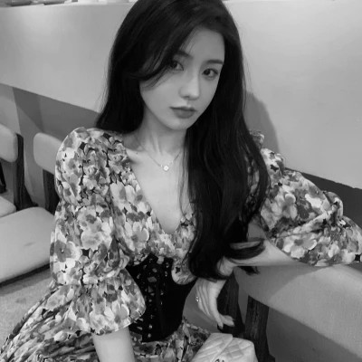 精选高质量黑白温柔女头(图90)