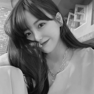 精选高质量黑白温柔女头(图26)