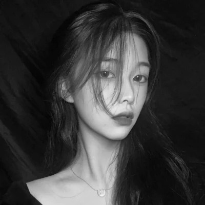 黑白女生微信头像(图26)