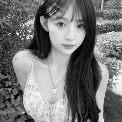 女生用的黑白头像(图62)