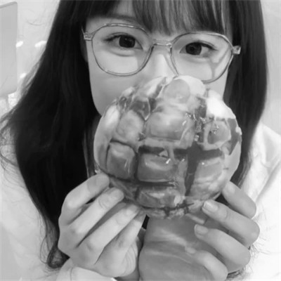 女生用的黑白头像(图46)