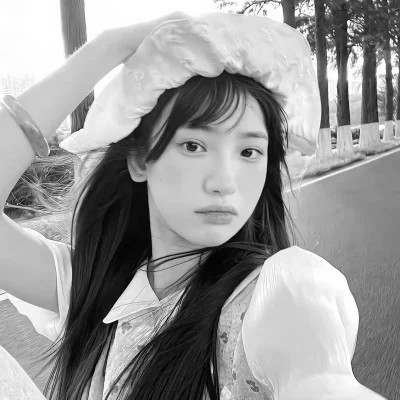 女生用的黑白头像(图29)