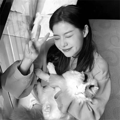 女生用的黑白头像(图43)