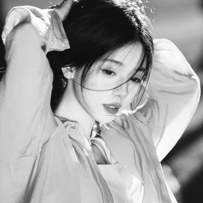 女生用的黑白头像(图103)