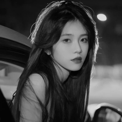 2024最新高清黑白美女头像图片(图88)