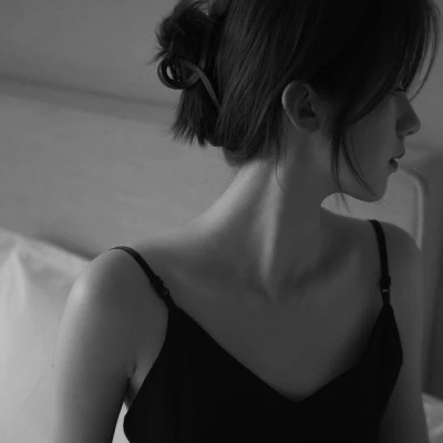 2024抖音热门黑白女头(图19)