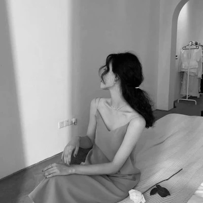 2024抖音热门黑白女头(图68)