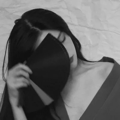 2024抖音热门黑白女头(图29)