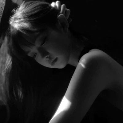 2024抖音热门黑白女头(图20)
