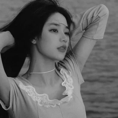 2024抖音热门黑白女头(图24)