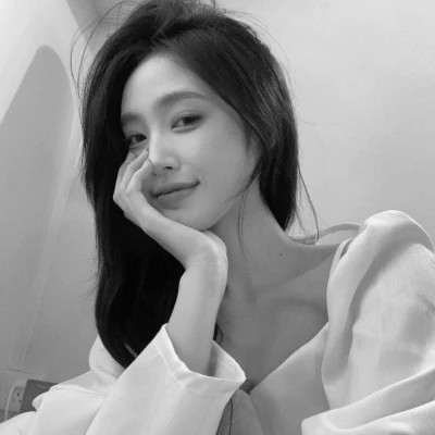 2024最新真人高清黑白闺蜜头像图片(图51)