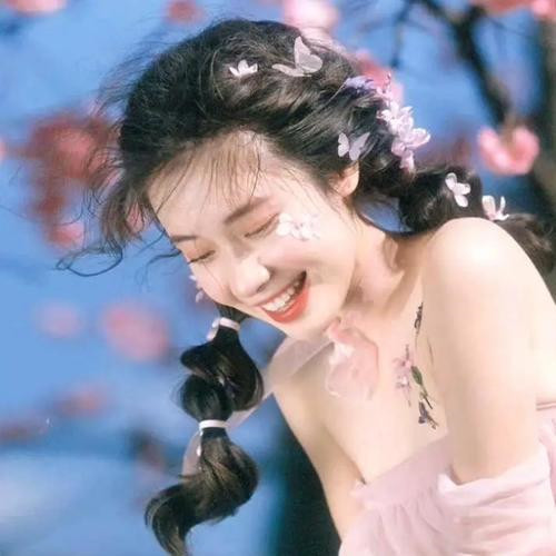 2024新款好看的女生头像(图17)
