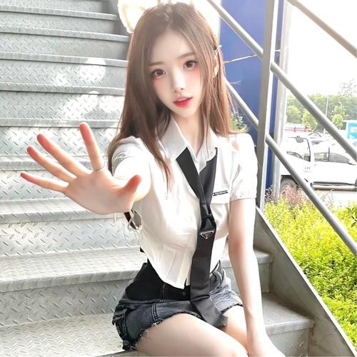 2024最火微信头像女生(图28)