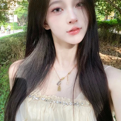 2024真人气质微信头像女(图28)