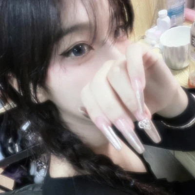 2024微信头像图片女(图25)