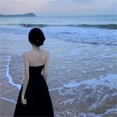 2024真人气质微信头像女(图14)